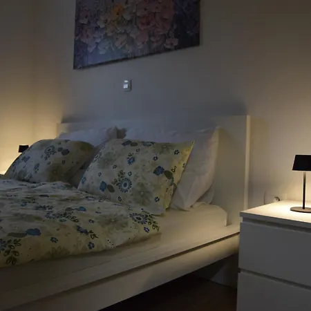 Apartma Smarnica *